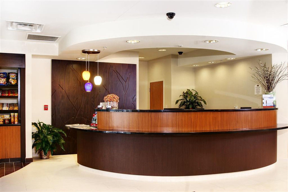 Springhill Suites Chesapeake Greenbrier Exterior foto