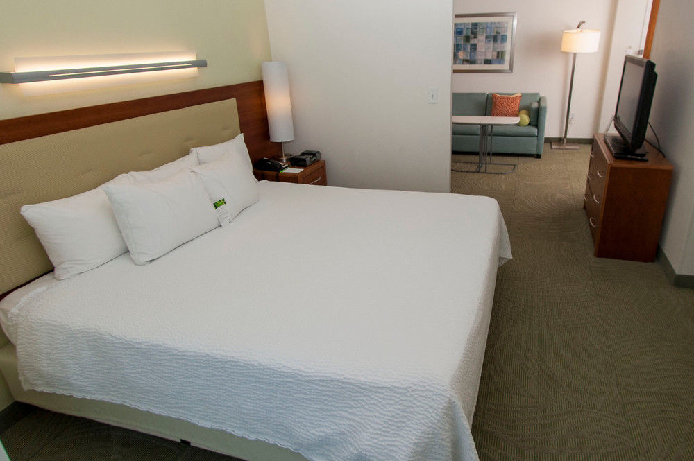 Springhill Suites Chesapeake Greenbrier Exterior foto